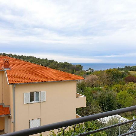 Apartment Oliva Yourcroatiaholiday Premantura Eksteriør billede